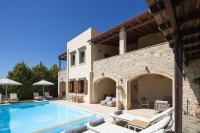 Ilys Home, a Country-chic Retreat with Pool & BBQ, By ThinkVilla - B&B Margarítai