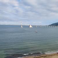 린 Stay, 광안비치, 감성숙소, 광안대교뷰, TVING - Bed and Breakfast Kwanghan