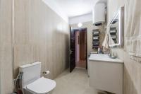 Coastal Living Retreat 2BR in Lungomare by PikHost - Ferienwohnung Vlora