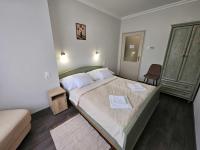 Zoli Apartmanok-Balcony Kölcsey 32 - B&B Hajdúszoboszló