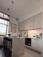 Apartament w centrum z parkingiem i klimatyzacja - Ferienwohnung Grünberg