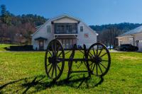 Circle Square Farm - 15min to Brevard! - B&B Pisgah Forest