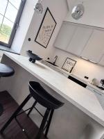 Apartament w centrum z parkingiem i klimatyzacja - B&B Zielona Góra