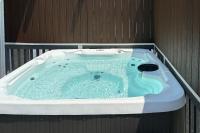Hot Tub & Sauna! Atlantic City Getaway By Beach - B&B Atlantic City