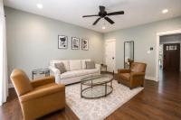 Southern Charm Meets Easy Convenience 5 mins to DT - B&B Houston