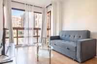 Moderno Piso frente a Plenilunio Zona IFEMA - Bed and Breakfast Madrid