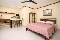 Private Entry Suite with Patio and ample bathroom - Ferienwohnung Cancún