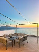 Aneta Sea View Penthouse Saranda - B&B Sarandë