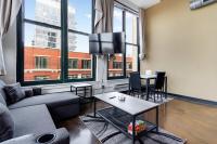 West Loop - City Views With In & Out Parking 1 - Ferienwohnung Chicago