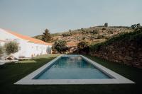 Valadouro Dona Adelaïde With a Pool - B&B Espinhosa