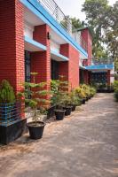 4 Bed Family Home with AC WiFi and Free Parking - Ferienwohnung Sylhet