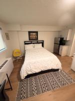 Urban Nest - B&B Edmonton