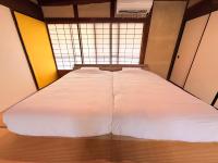 ごごしまじかん - Bed and Breakfast Matsuyama