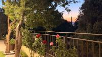 La Casa Seni Near Athens Airport - B&B Papangeláki