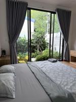 Chambre Lit King-Size - Vue sur Jardin