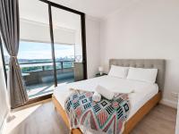 Modern 2BR 2BA Steps to Olympic Park Station - B&B Sydney