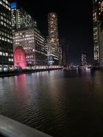 Billionaire in pounds - B&B Londra
