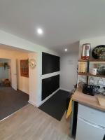 #147 Charming House in Treorchy - Sleeps 5 - B&B Treherbert