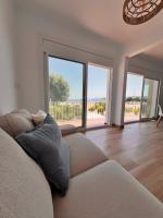 Voramar Palamós, desconnexió a primera línia - B&B Palamós