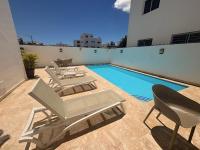 Sunflowers, moderno apartamento con piscina - B&B Bayahibe