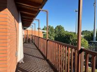 GreenHome - Bilocale con balconi -Self Check-in - B&B Bergamo