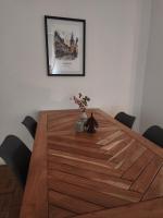 Green Door Apartment Dachterrasse & Parkplatz - B&B Goslar