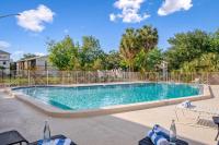 Sanctuary at Oaks - Full Kitchen , Near I75 - B&B Gainesville