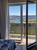 ,,Kiczara"- POKOJE nad J Solińskim w Polańczyku 6018-06454 - B&B Polańczyk