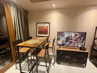 Charming Apartment Retreat - 3 Min Walk to Station - Ferienwohnung London