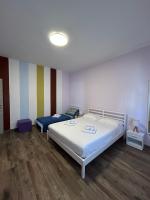 Casa Cycas - Holiday Home - Bed and Breakfast Selargius