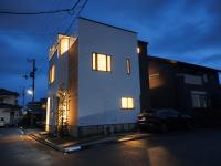 180日のポアロ海が臨める屋上テラスとプライベートサウナ付き無料駐車場2台完備 - Ferienwohnung Matsuyama