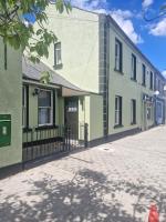 The old B&B - Bed and Breakfast Killucan
