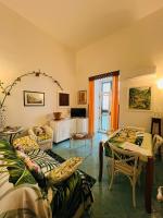 Atrani Apartments on the Amalfi Coast, air-purified, close to the beach and easy access - Chambres d'hôtes Atrani
