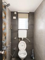 Sunset Luxe Stay Your Cozy Couple-Friendly Escape in Palava - B&B Kalyān