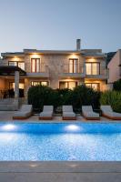Villa Zen Port - Bed and Breakfast Petrovac na Moru