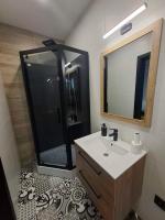 Habitación Doble Deluxe (2 adultos + 1 niño) 