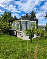 Hillside House Overlooking Batumi - Chambres d'hôtes Ch’arnali