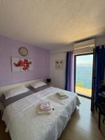 Doppelzimmer mit Balkon und Meerblick sowie externem eigenem Badezimmer