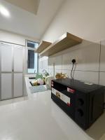 Alf's Place Staycation Mirai w Wifi Netflix - Bed and Breakfast Kajang