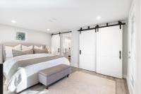 Hillside Hideaway- Container Home in Blowing Rock (4 miles from Appalachian Ski Mountain) - Chambres d'hôtes Blowing Rock