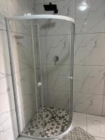 Tweepersoonskamer met 1 of 2 Bedden - Douche