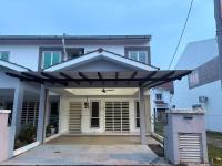 Homestay Khadeejah - B&B Sitiawan