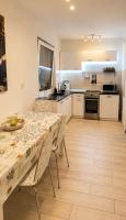Ametystowa Street - B&B Września