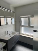 Ferienwohnung Krayenbergblick 1 - B&B Bad Salzungen