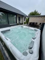 Dom Port Orion Puck - B&B Puck
