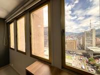 Apartaloft Premium Vista a la Ciudad y al Metro Parque Berrío - B&B Medellín