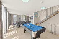 -Tropic Penthouse Deluxe- Seesicht - Billard - Massage - Trampolin - Panorama 23F - B&B Öhningen