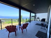 Ocean Whispers - B&B Nanaimo