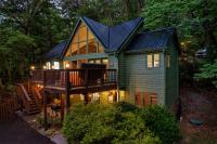 Resort Chalet, Hot Tub, Downtown - B&B Gatlinburg