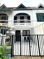 Ombra House No26 - B&B Chiang Mai